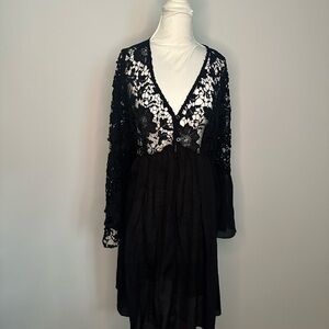Black Lace Long Sleeve Dress